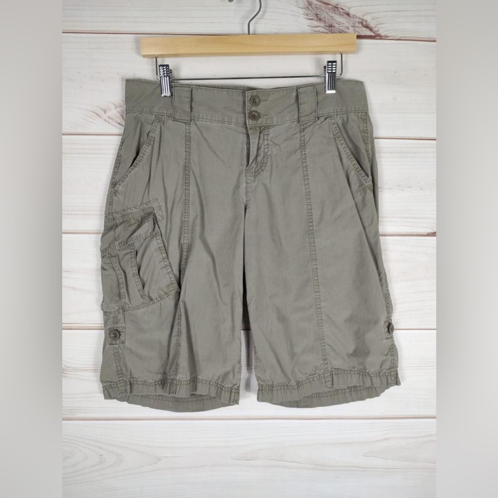 Surplus Sz.6 Cargo Bermuda Shorts Woman’s Tan 100% Cotton